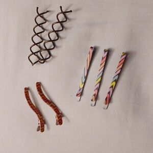 4/$30 Bun Pins & Colorful Hair Clip Set